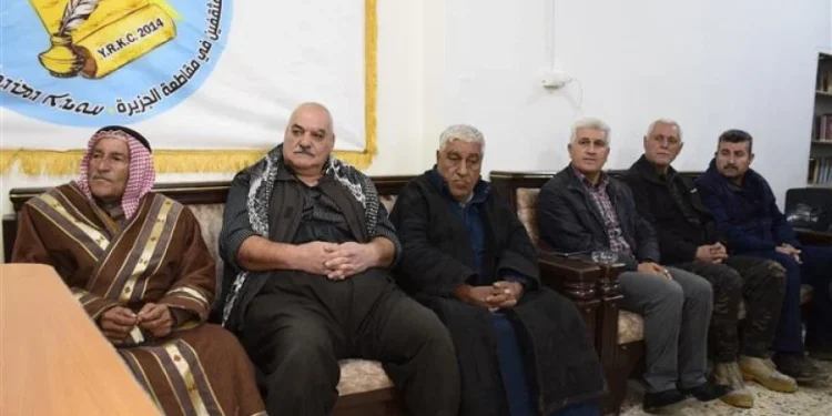 Yekitiya Rewşenbîran şêwireke helbestan li dar xistin