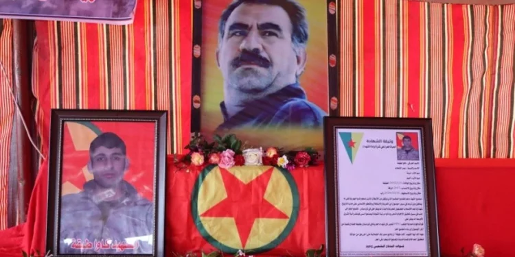 Şêniyên Tebqayê sersaxî da malbata şehîd Umer Şihada