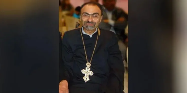 Dêrên li Swêdayê şahiyên Noelê li dar naxin