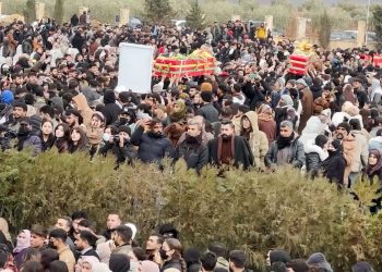 DOSYA-Li Kobanê bi deh hezaran kes Şehîd Ziyad û rê hevaşên wî oxirkirin