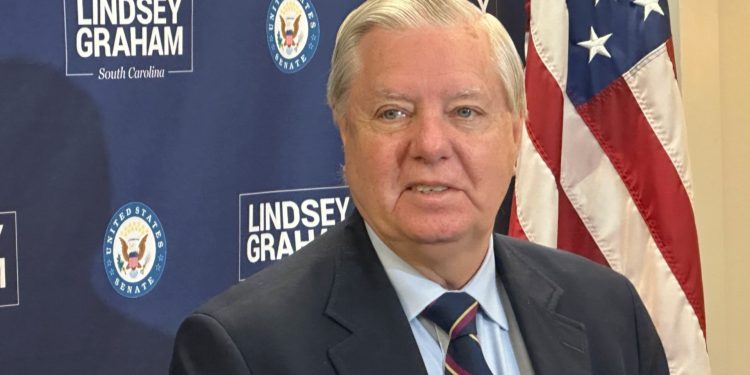 Lindsey Graham: Pêşî li rijandina xwîna Kurdan bigire