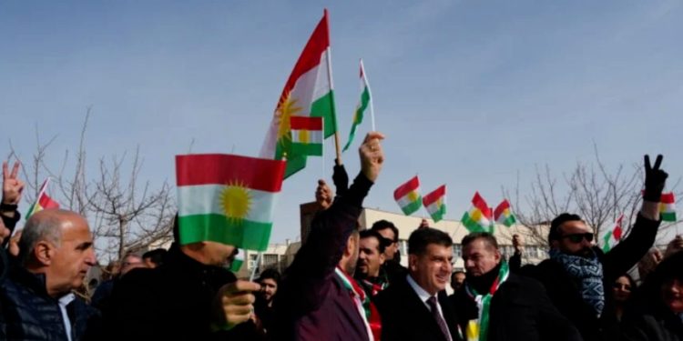 Zanîngeha Silêmaniyê piştgirî da berxwedana Rojava