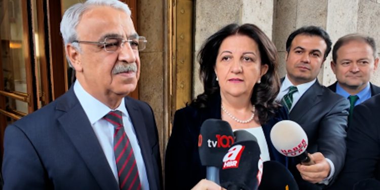 Şandeya DEM Partî wê sibe biçe Îmraliyê
