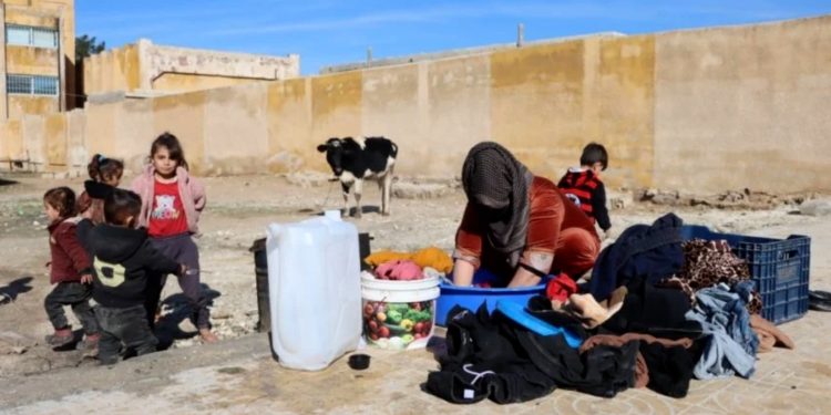 19 roj e Kobanê di nava dorpêçê de ye