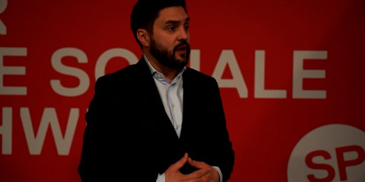 Cedric Wermuth: Divê em Rojava û modela wê biparêzin