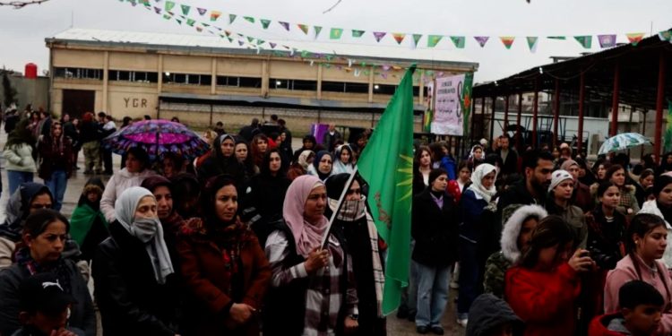 Di çalakiya li Dêrikê de daxwaza serbestberdana dîlgirtiyên şer kirin