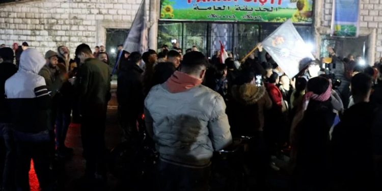 Li Qamişloyê li dijî êrişên li Efrîn û Helebê xwepêşandan