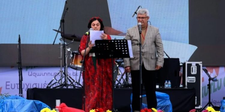 Peyama Rêber Abdullah Ocalan: Di destê me de ye ku em vê salê bikin sala azadiyê