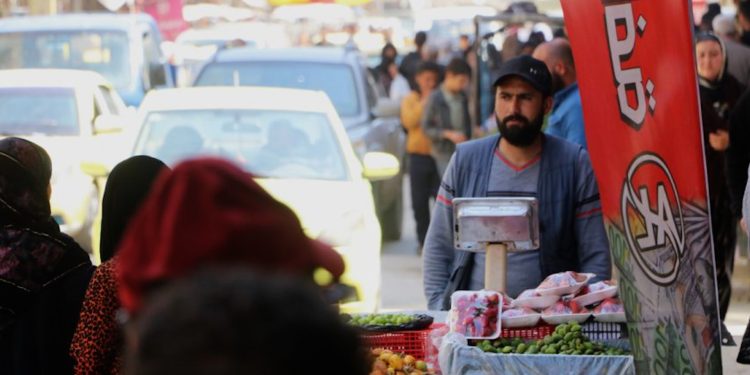 Li Hesekê xebatên ji bo birêxistinkirina firoşkarên kolanan