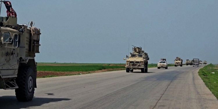 Hêzên Amerîkayê bi temamî ji Baregeha Qesrikê derketin