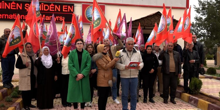 Malbatên şehîdan bêrêziya li hember wêneyên şehîdan şermezar kir