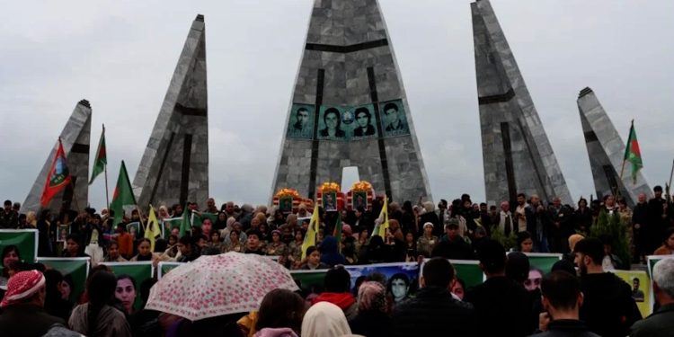 Li Kobanê merasîma 5 cangoriyên azadiyê