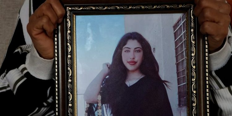 Îzdîhar Hisên daxwaza naskirina rewşa keça xwe ya windayî kir