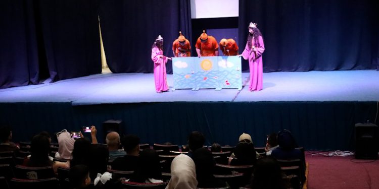 Li Qamişloyê şanoya “Wêneya Bikêrhatî” ji bo zarokan hat pêşkêşkirin