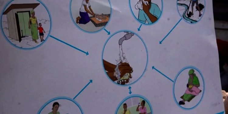 Bijîjkên Sînornenas ji bo Ebola hişyarî da: Tedros sera cihê şewbê kir