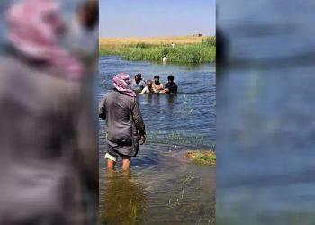 Li Dêrazorê 3 ciwan di ava Firatê de xeniqîn