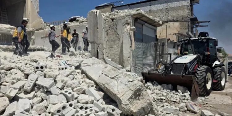 Li Helebê banê depoyekê hilweşiya: 4 kes birîndar bûn, kesek asê maye