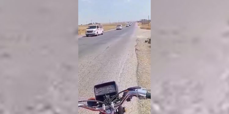 Cenazeyê 10 şehîdan ji goristana Minbicê ber bi goristana şehîdan a li Kobanê hatin veguhestin