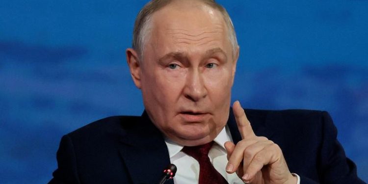 Putin daxwaza hevdîtinê ya Zelensky red kir: Şer hilbijart
