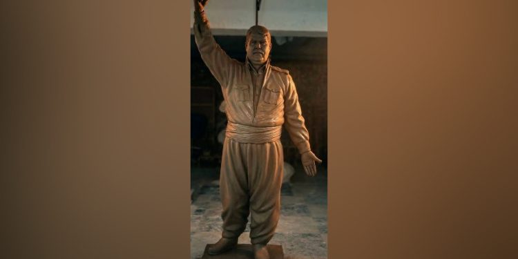 Li Silêmaniyê peykerê şehîd Salih Muslim tê çêkirin