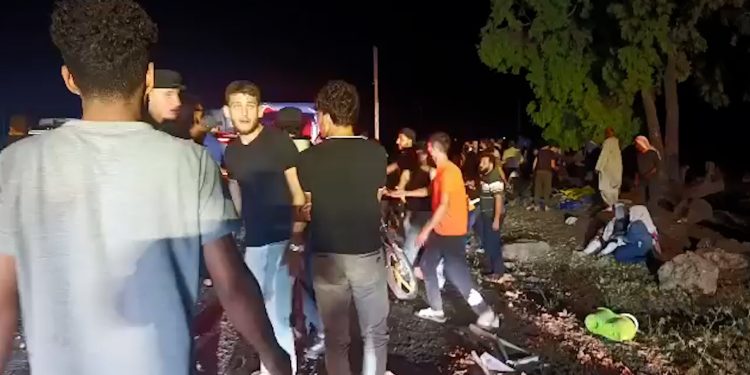 Di qezaya otobusê de 3 kes mirin û nêzîkî 20 kes birîndar bûn