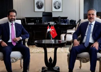 Qubat Talebanî li Enqereyê bi Hakan Fîdan re civiya